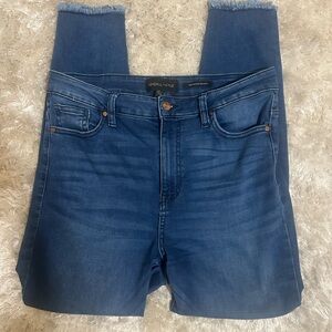 Kendall & Kylie The Contour High Rise Jeans